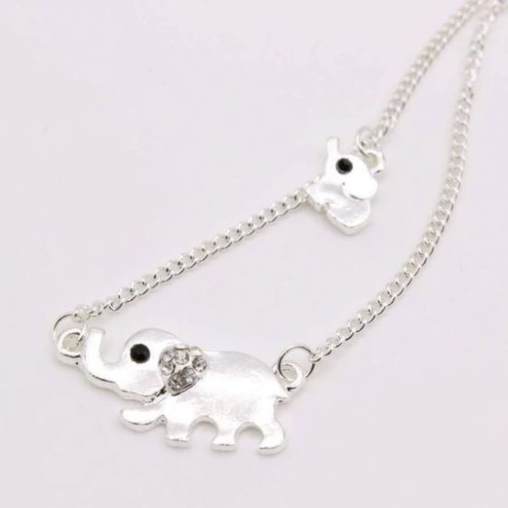🐘 Boho Mama with Baby Elephant Gold Choker - Picture 6 of 8